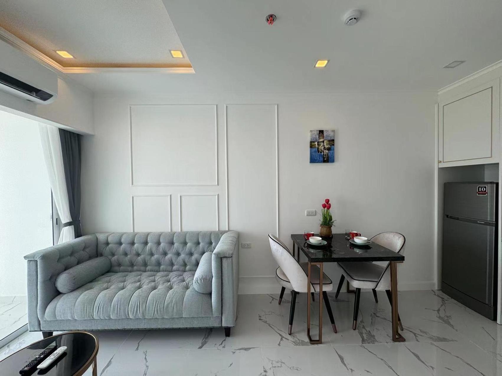 The Empire Chic Residence Jomtien & Yahaha Luaran gambar