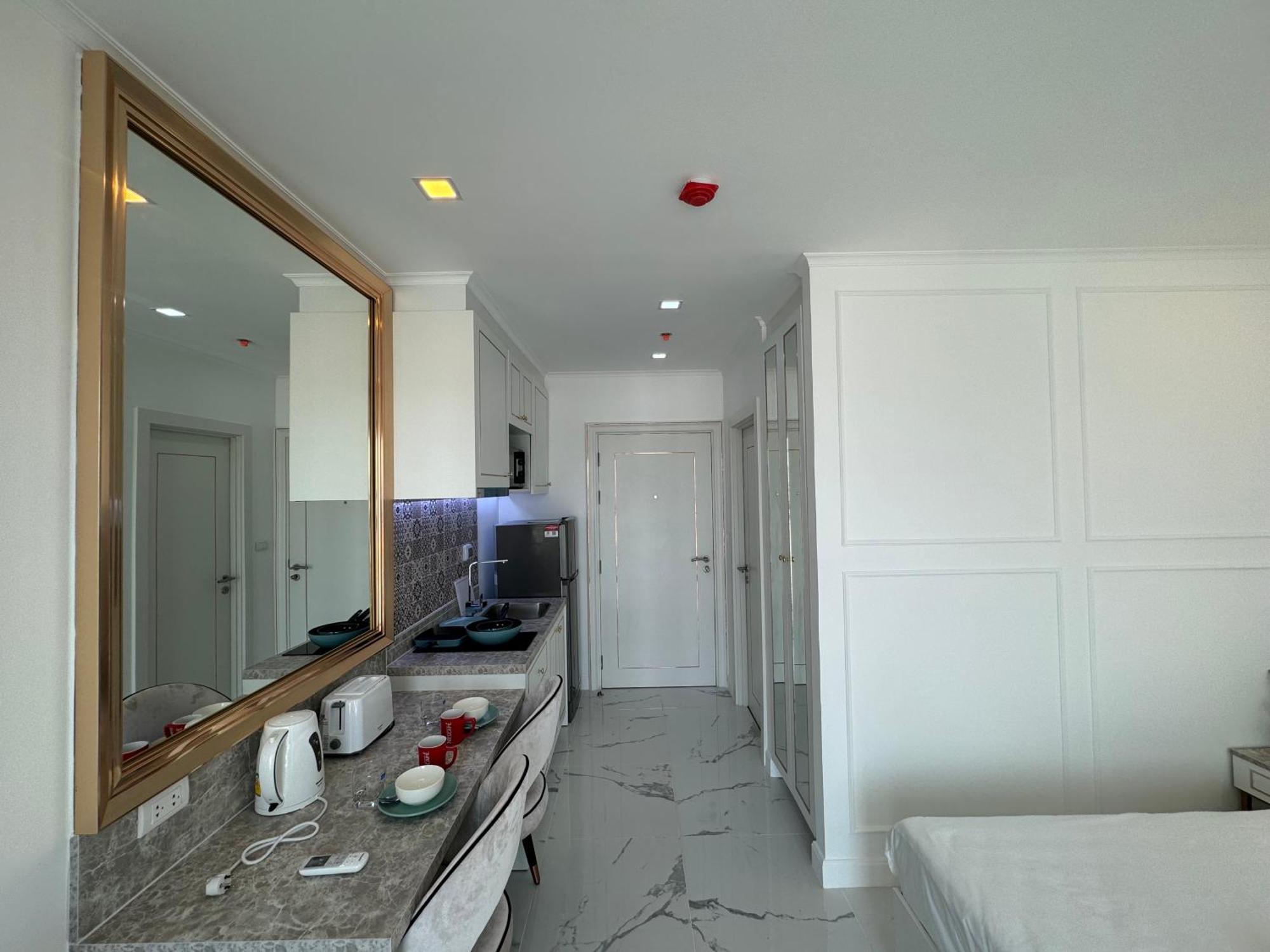 The Empire Chic Residence Jomtien & Yahaha Luaran gambar