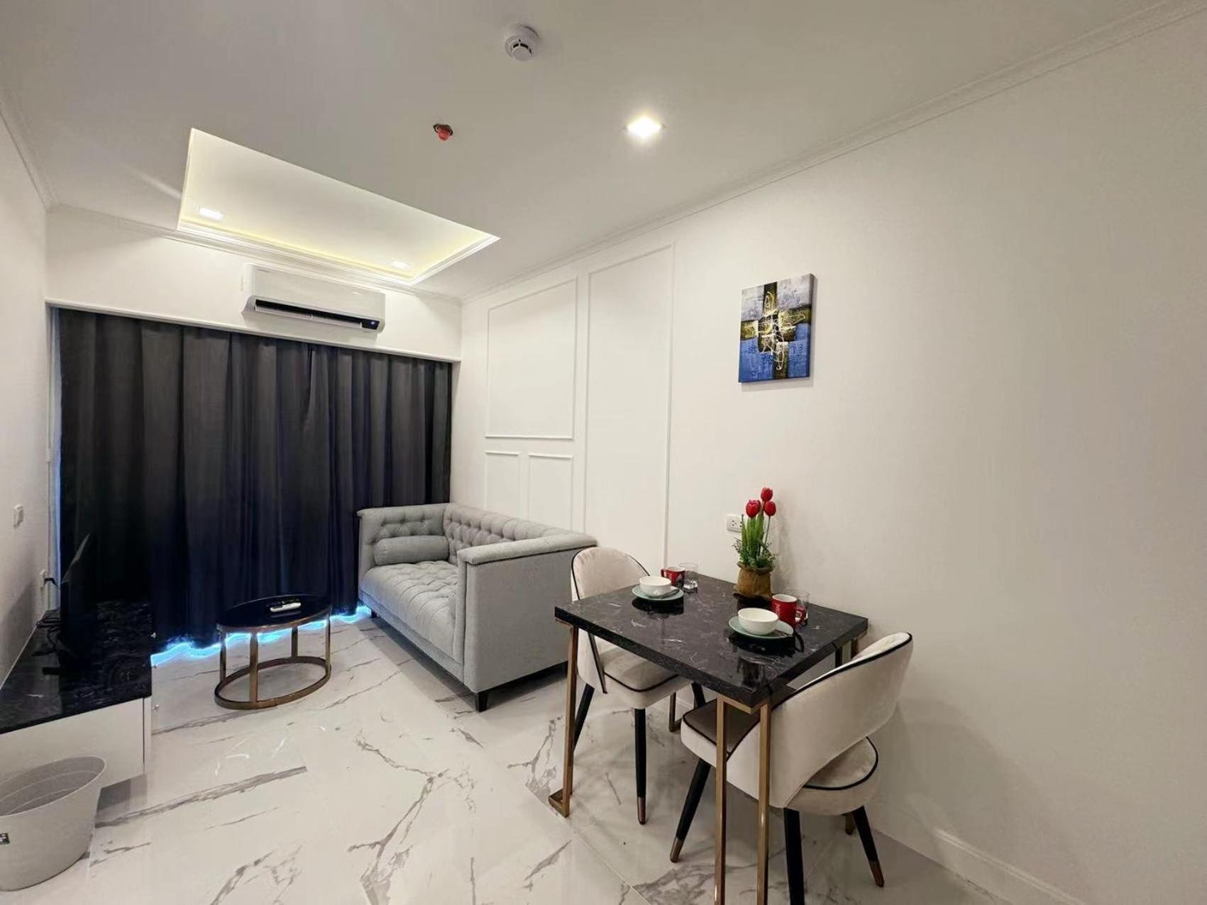 The Empire Chic Residence Jomtien & Yahaha Luaran gambar